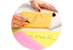 Post-it® Super Sticky Large Notes
